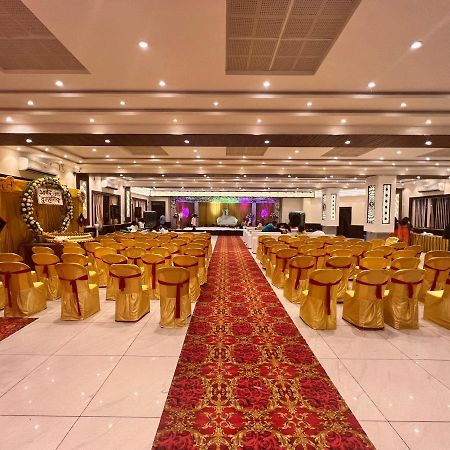Hotel Shri Siddhivinayak Bina-Etawa Dış mekan fotoğraf